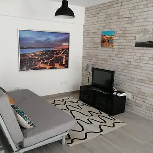 Guest house Paradise Space, Alges